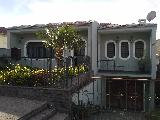 Alugar Casas / Padrão em Poços de Caldas. apenas R$ 1.090.000,00
